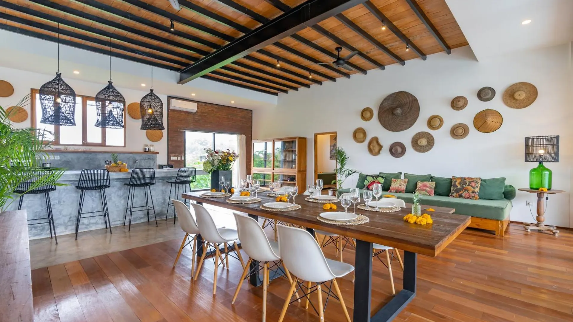 Villa Wuizy By Dreamawaybali Seminyak  0*, Seminyak (Bali)